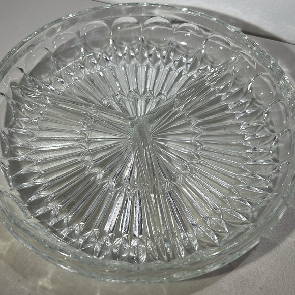 Vintage Leonard Cut Crystal Relish Dish, 3 Sections, Made in Italy, 9”x 1.75” - Picture 2 of 5